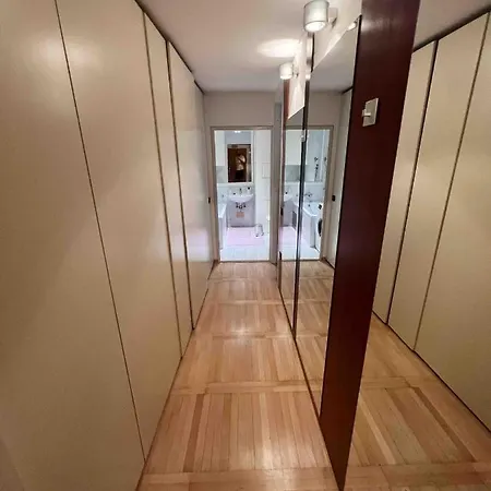 Comfy Flat In City-free Parking Daire Ljubljana